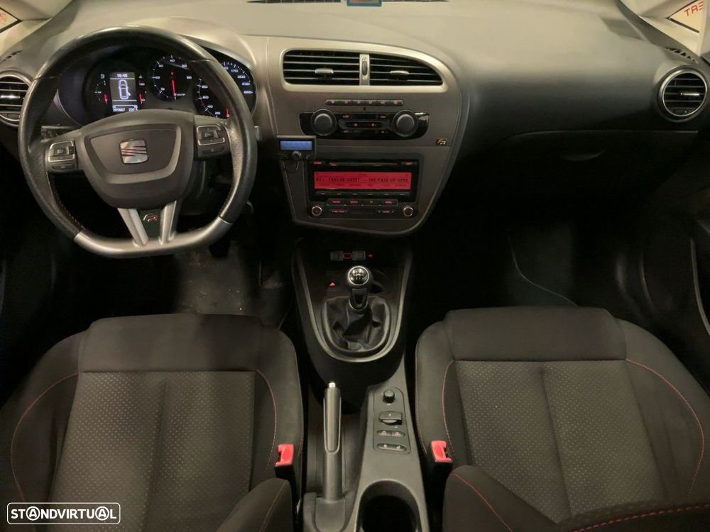 SEAT Leon 2.0 TDI DPF FR - 10