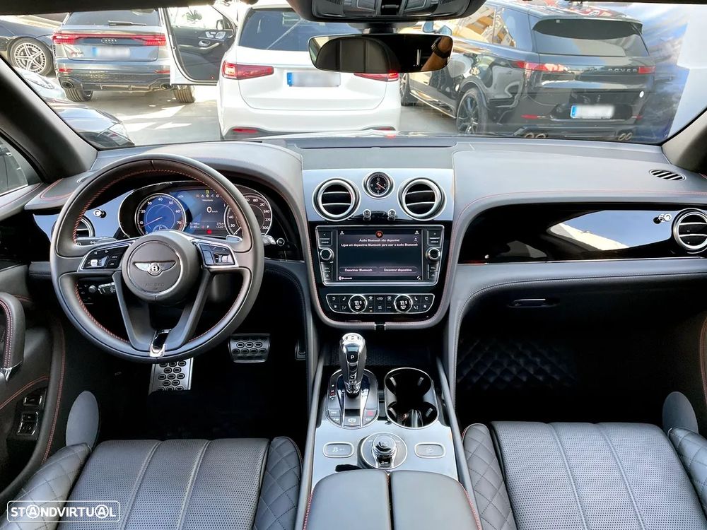 Bentley Bentayga V8 - 10