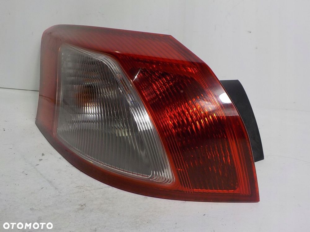 MITSUBISHI LANCER X LIFT LAMPA LEWA TYLNA LEWY TYŁ - 1