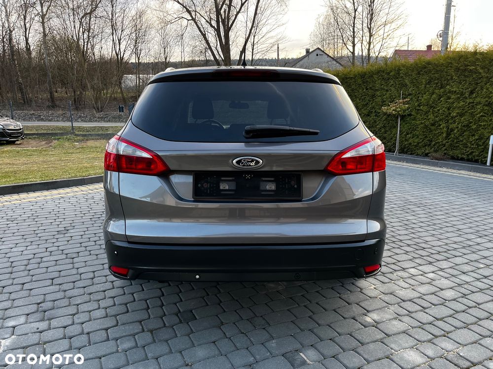 Ford Focus 1.6 TDCi DPF Titanium - 4