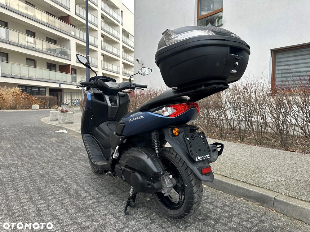 Yamaha NMAX - 8