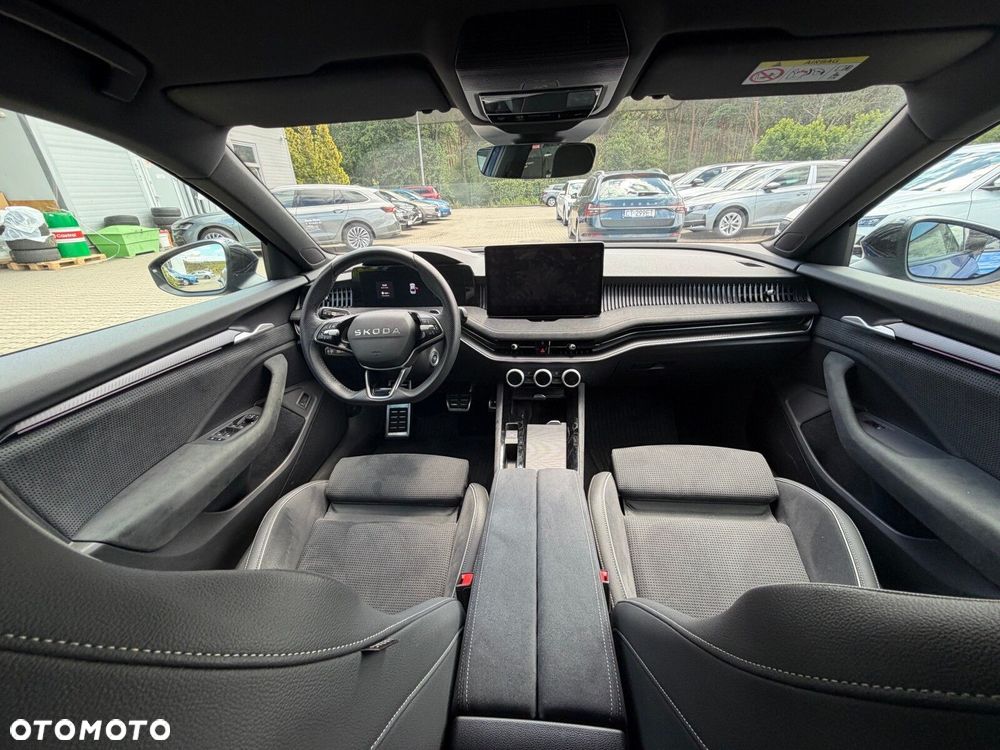 Skoda Superb 2.0 TDI SCR 4x4 Sportline DSG - 10