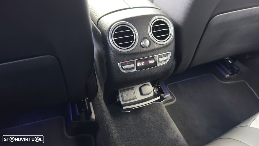 Mercedes-Benz EQC 400 4Matic AMG Line - 34