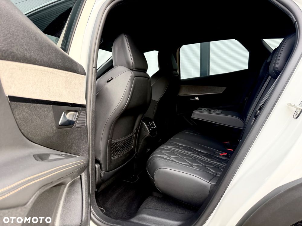 Peugeot 3008 BlueHDi 130 Stop & Start EAT8 GT - 26