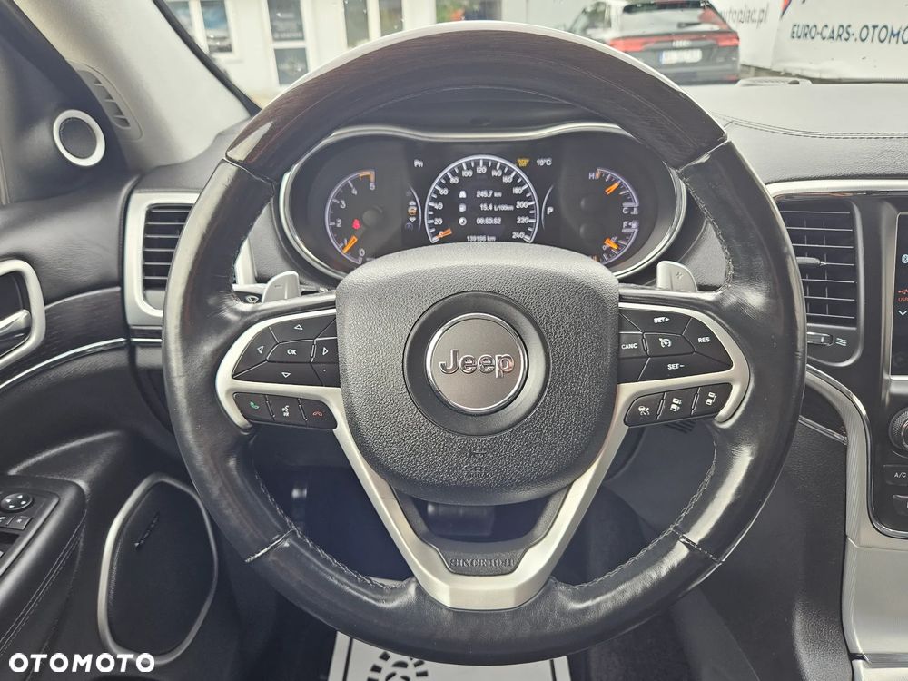 Jeep Grand Cherokee 3.0 CRD Summit - 29