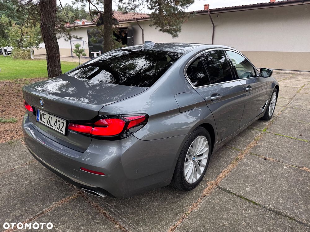 BMW Seria 5 520d xDrive mHEV Luxury Line sport - 7