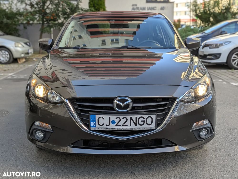 Mazda 3 G120 Attraction - 1