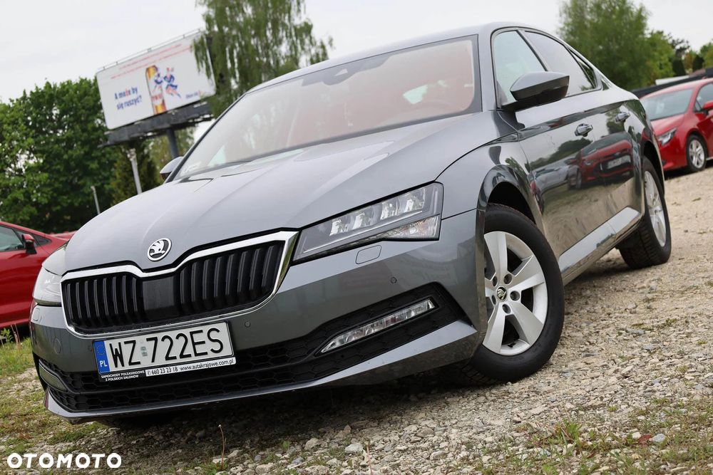 Skoda Superb 2.0 TDI SCR Active DSG - 3