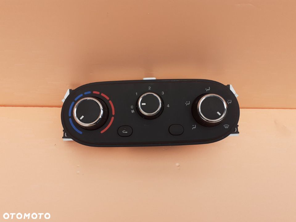 PANEL STEROWANIA NAWIEWU IVECO DAILY 14- - 1