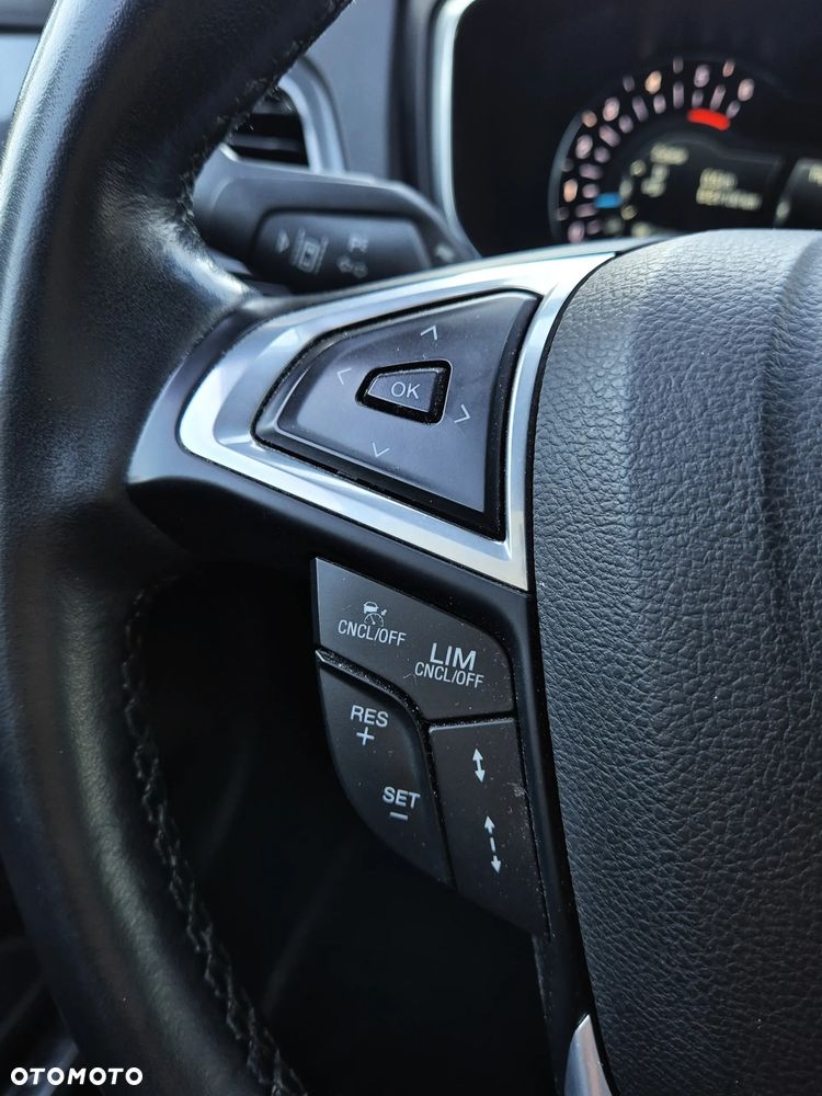 Ford Mondeo 2.0 EcoBlue Titanium - 12