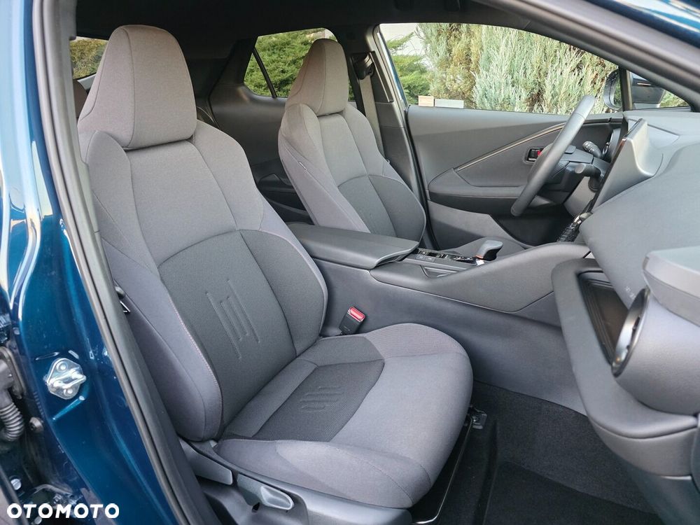 Toyota C-HR - 18