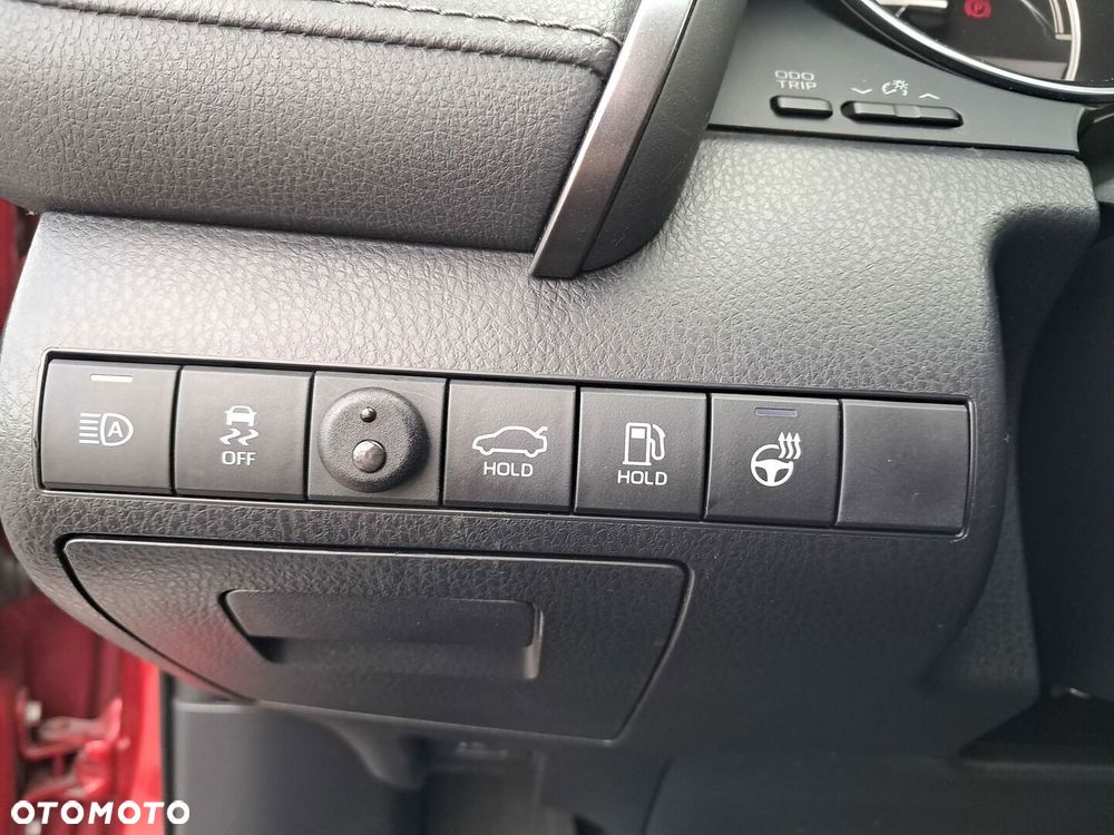Toyota Camry 2.5 Hybrid Executive CVT - 25