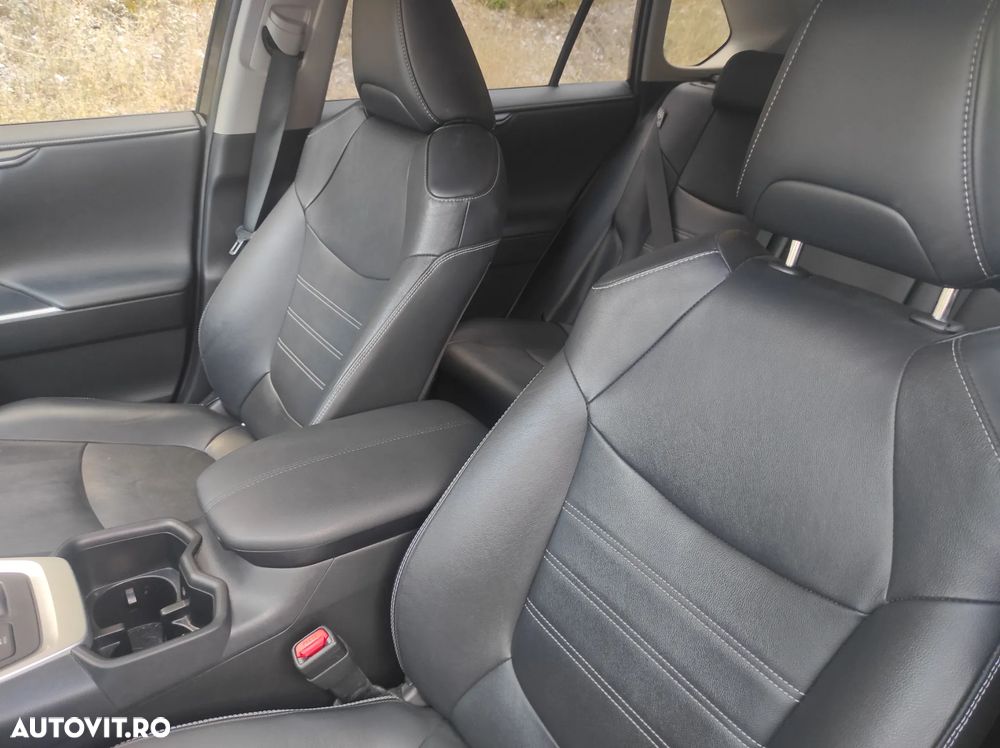 Toyota RAV4 2.5 VVT-iE 4x4 Luxury - 10
