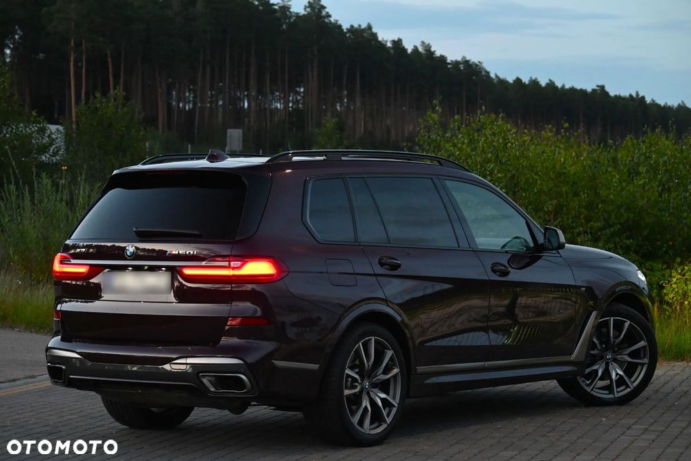 BMW X7 M50i sport - 16