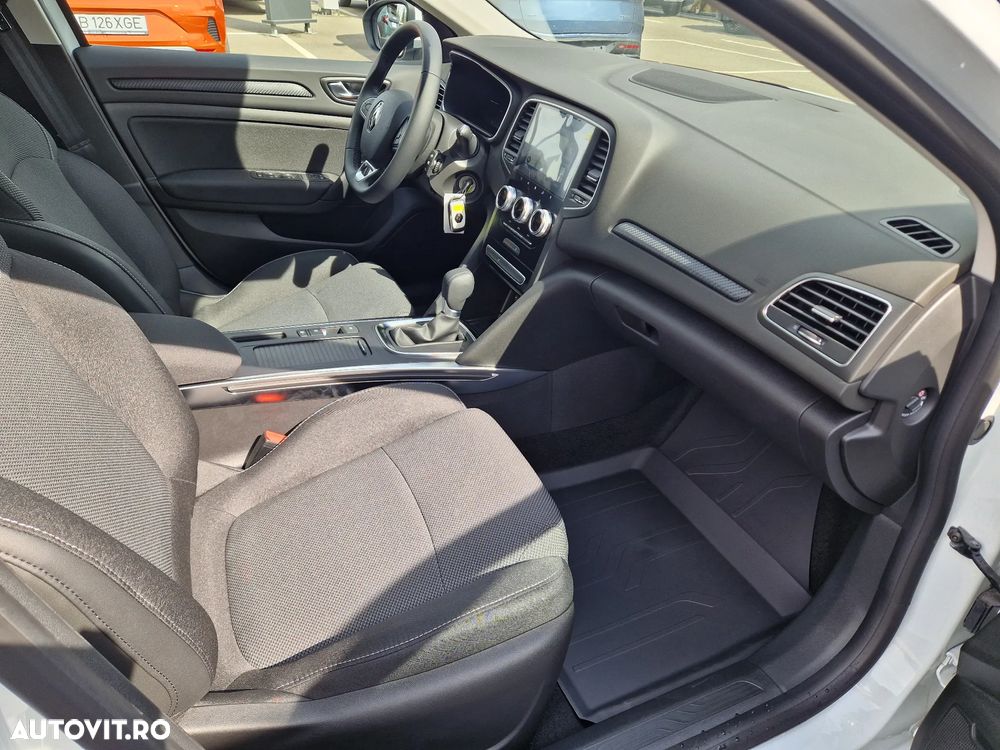 Renault Megane TCe 140 EDC GPF Equilibre - 25