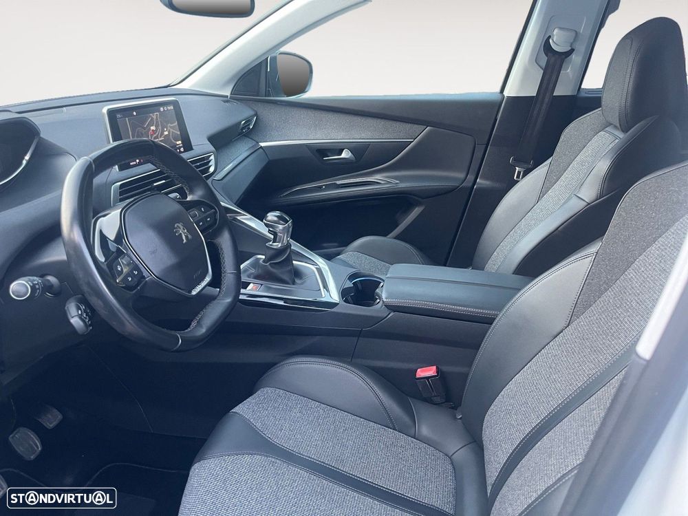 Peugeot 5008 1.2 PureTech Allure - 9