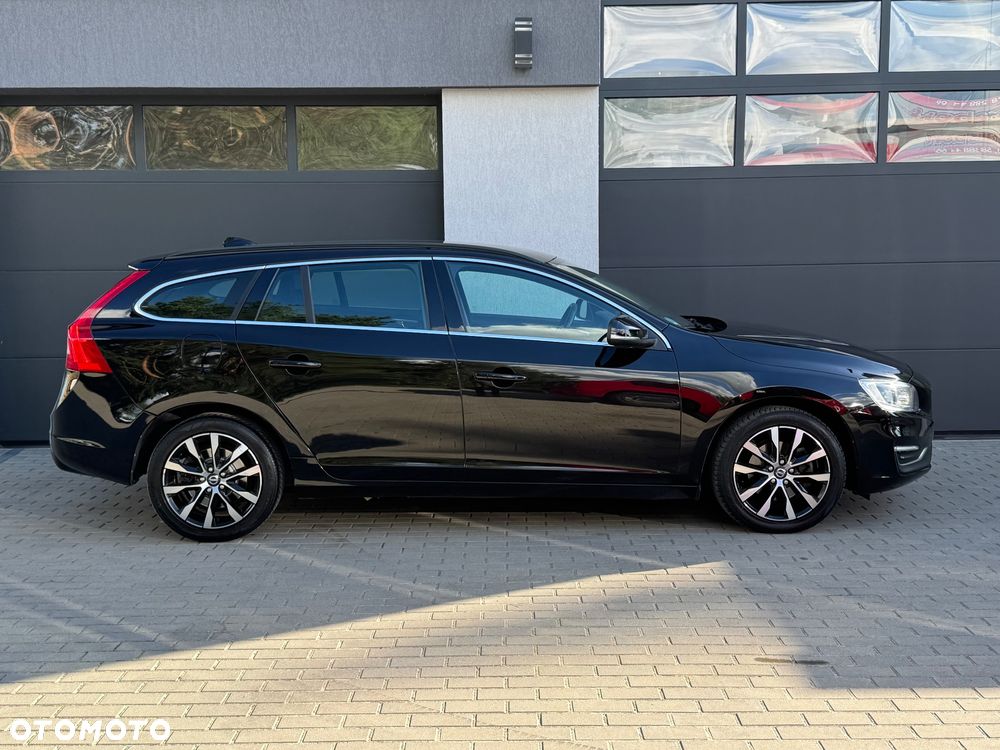 Volvo V60 2018 photo 4
