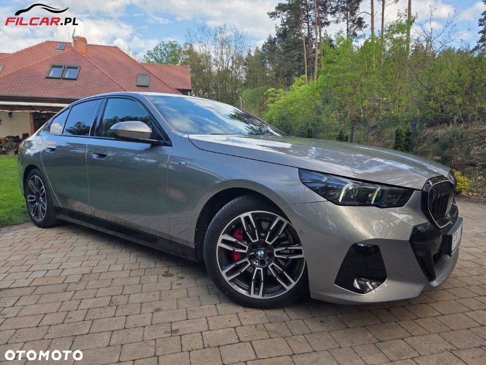 BMW Seria 5 - 35
