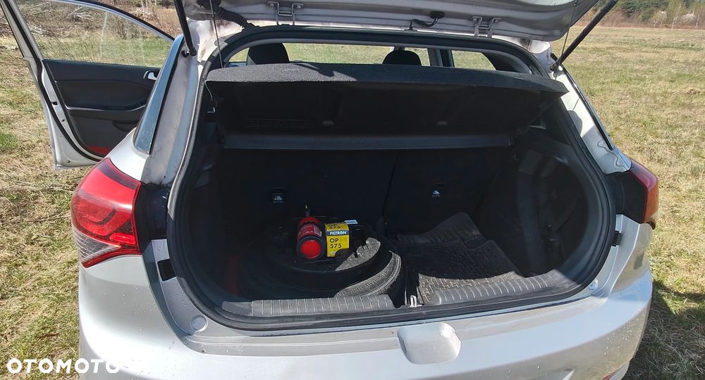 Hyundai i20 1.2 Comfort - 9