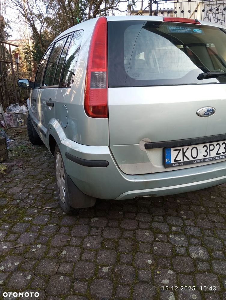 Ford Fusion 1.4 Ambiente - 2