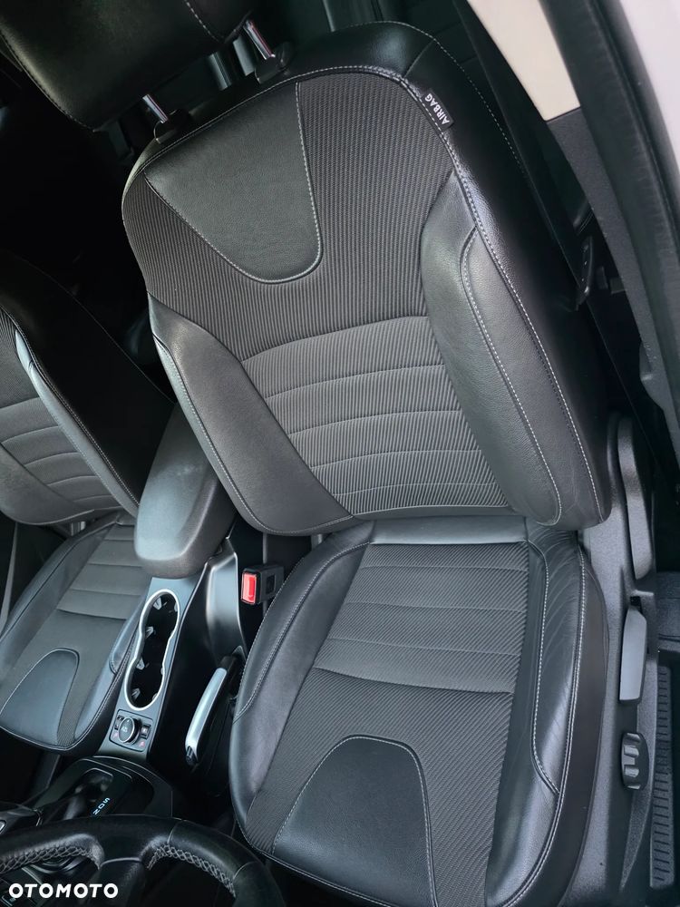 Ford Kuga 2.0 TDCi 4x4 Individual - 13