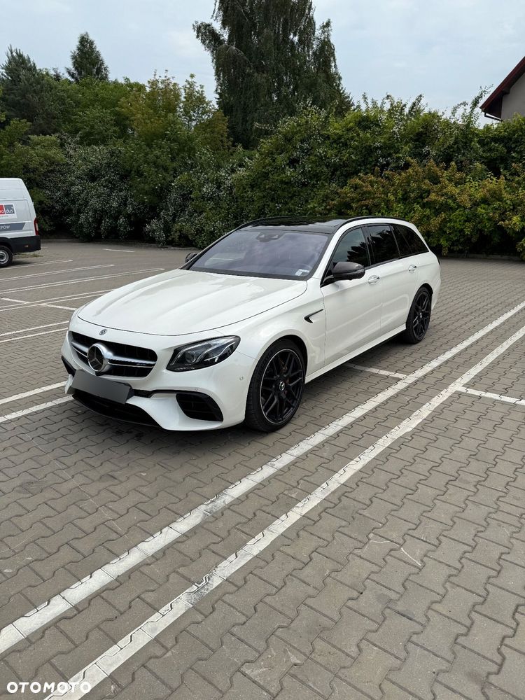 Mercedes-Benz Klasa E - 1