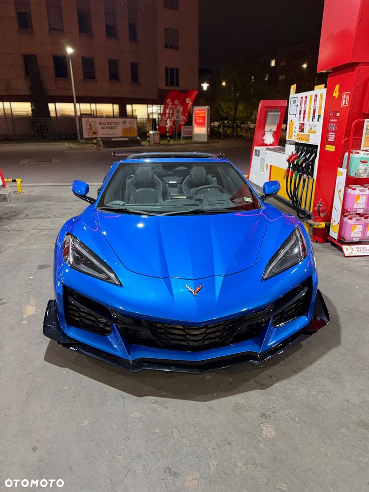 Chevrolet Corvette - 33