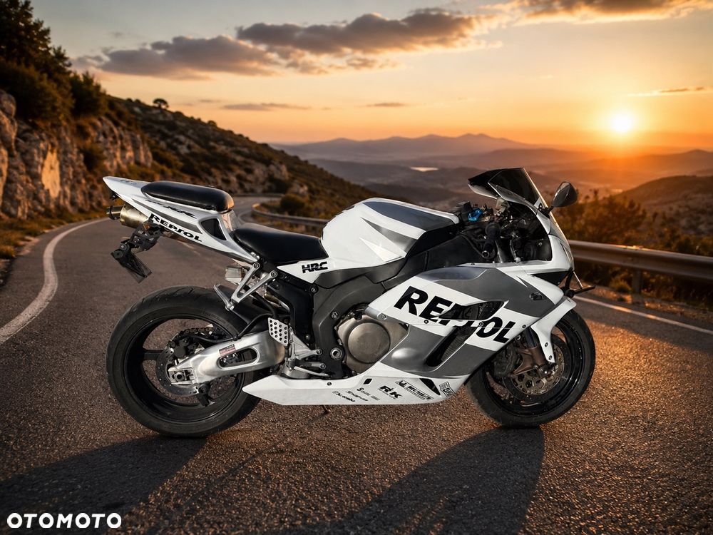 Honda CBR - 2