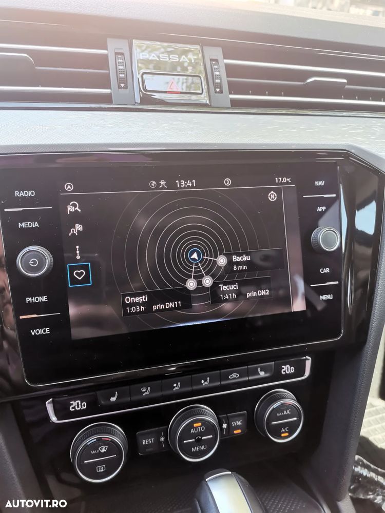 Volkswagen Passat 2.0 TDI DSG Trendline - 12