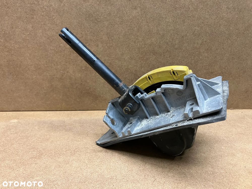 BMW E32 E34 WYBIERAK LEWAREK SKRZYNI AUTOMATYCZNEJ 1218388 1219152 1215581 - 1