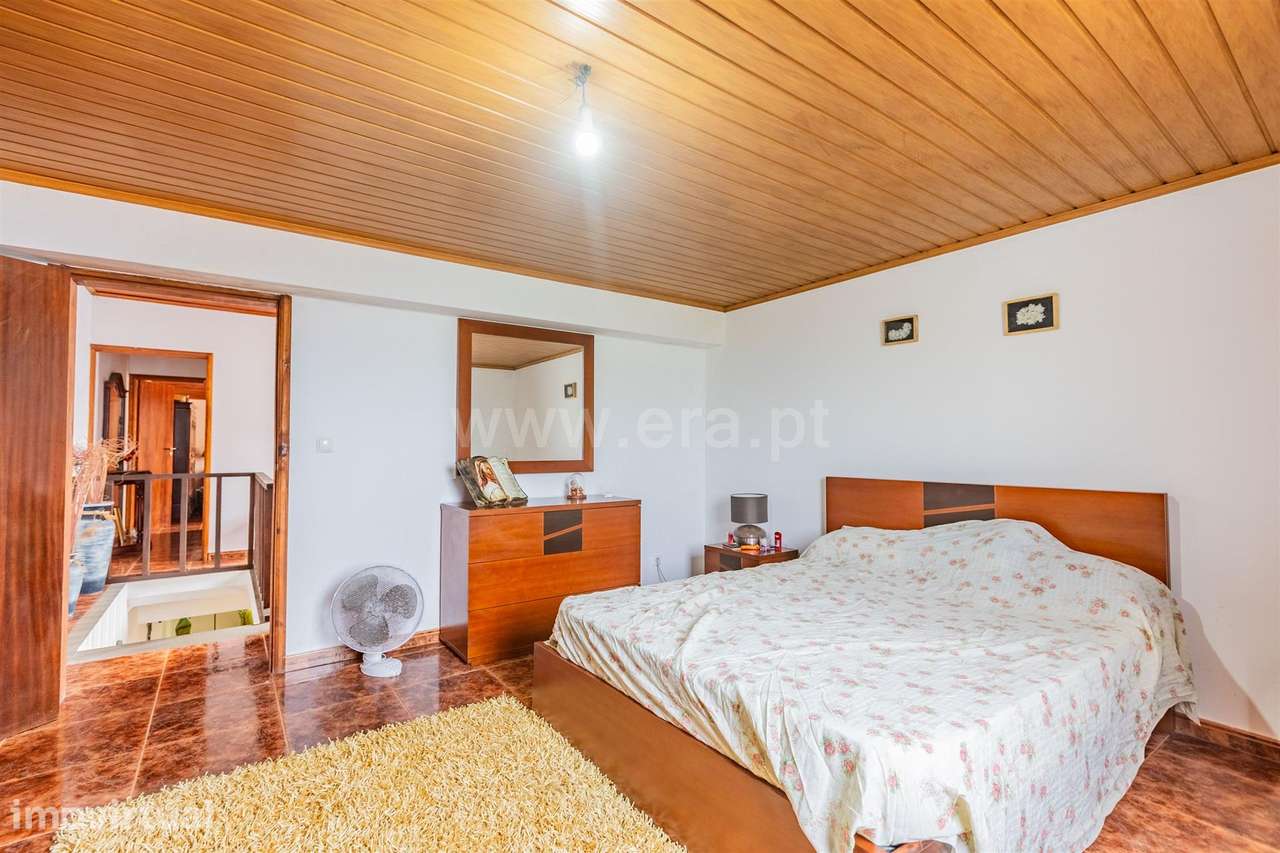 Moradia em Banda, 3 quartos, Ponta Delgada - Grande imagem: 5/12