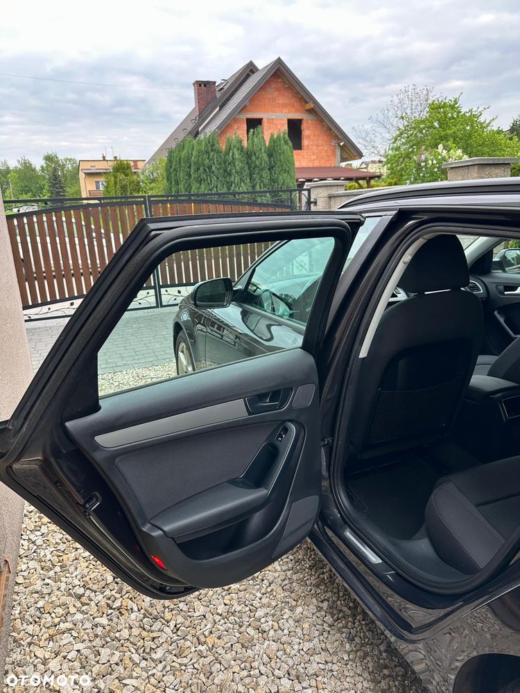 Audi A4 Avant 2.0 TDI DPF quattro Attraction - 8