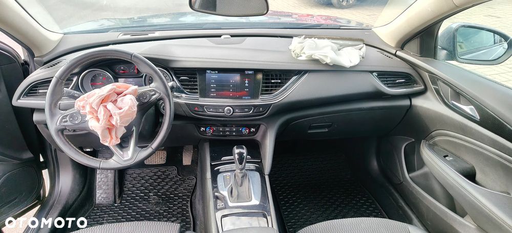Opel Insignia 1.5 T Elite S&S - 8