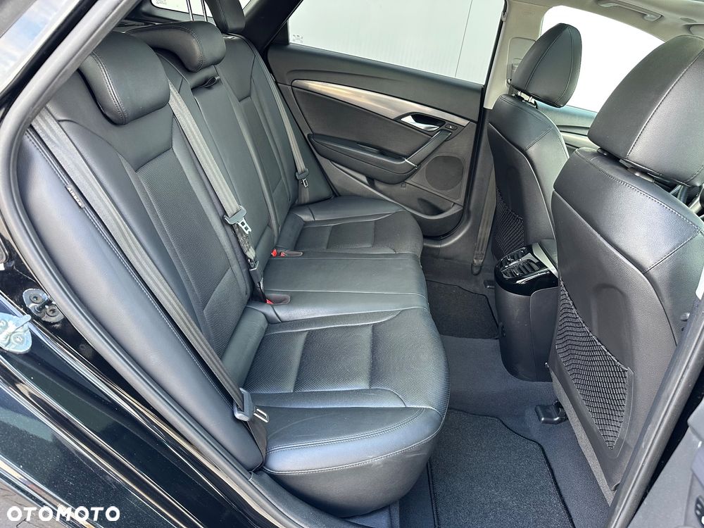 Hyundai i40 Kombi 1.7 CRDi DCT Premium - 15