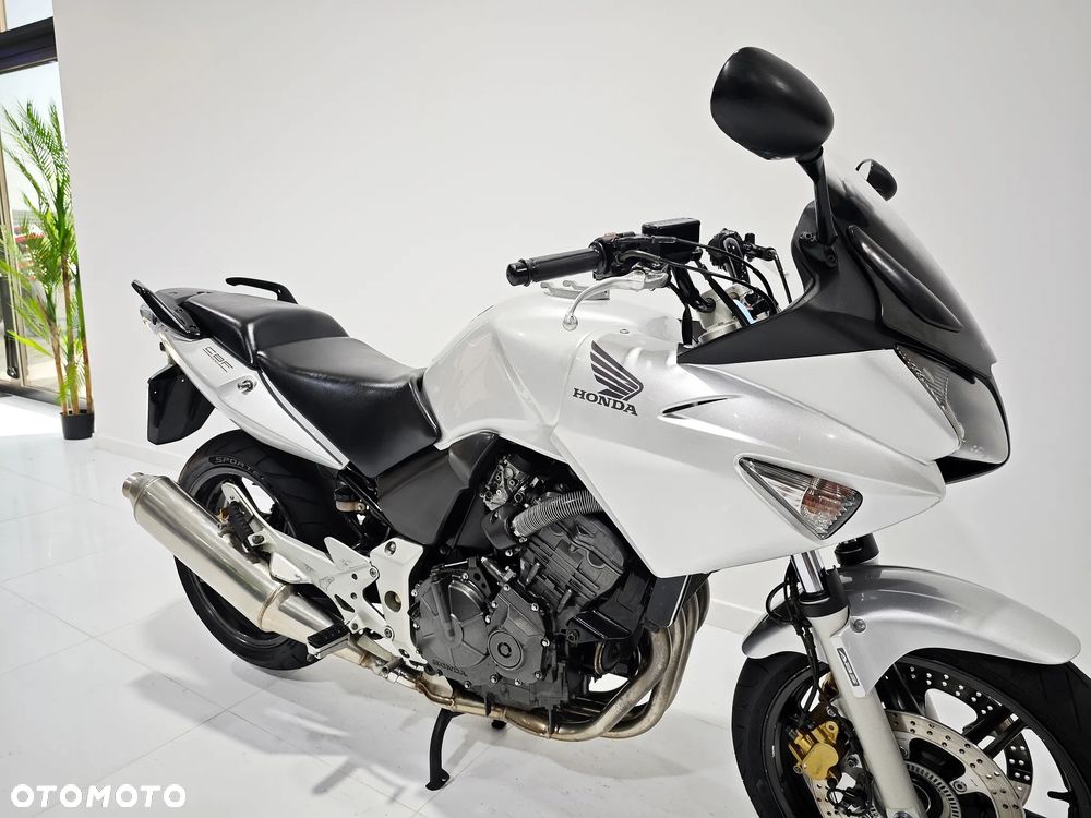Honda CBF - 9