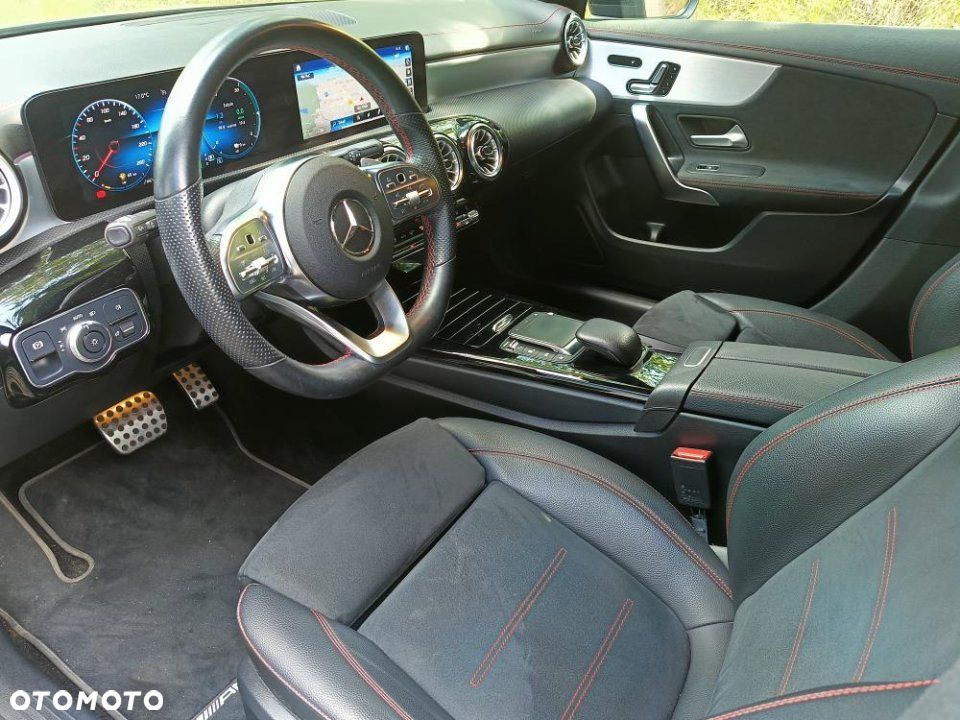 Mercedes-Benz CLA - 9