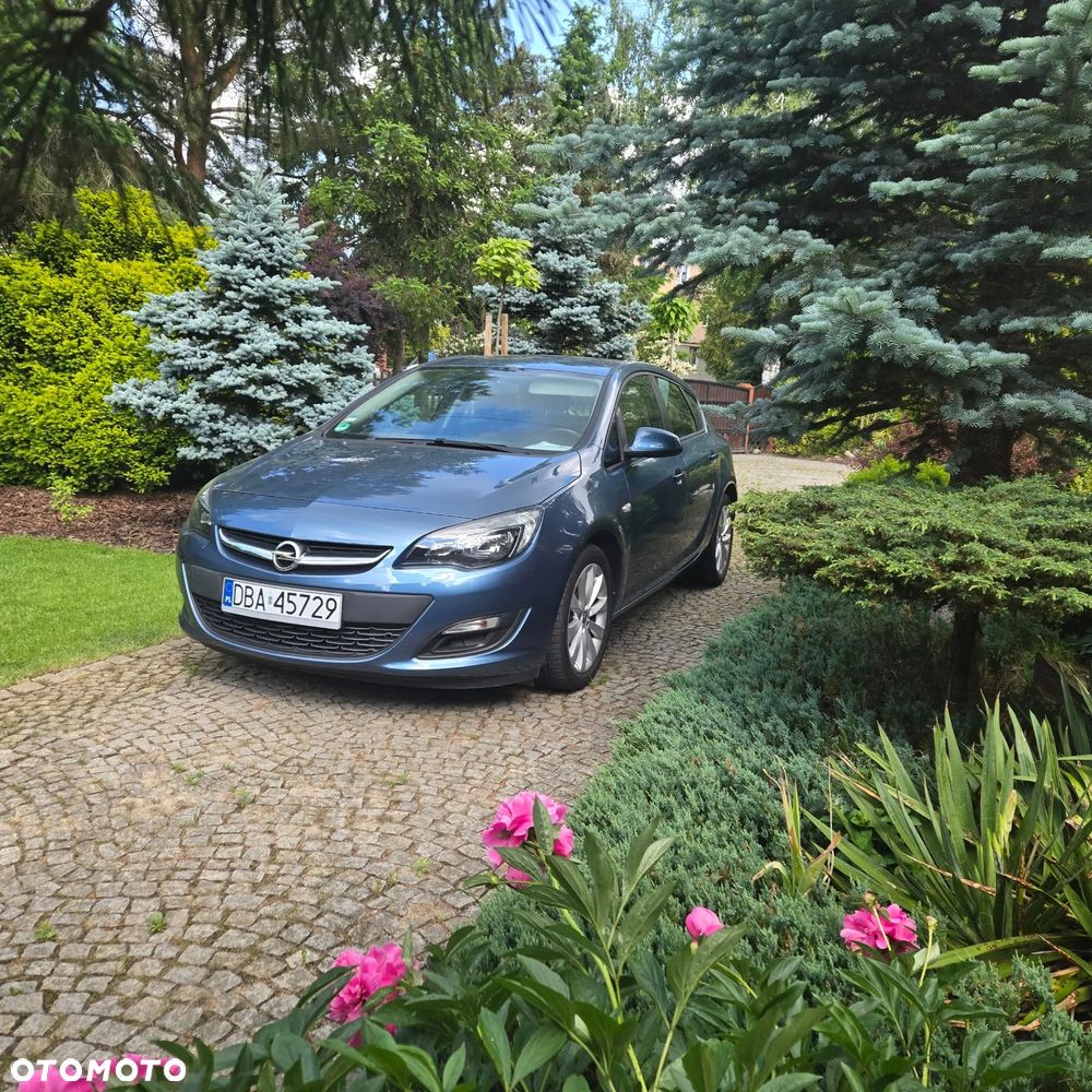 Opel Astra 1.4 Turbo - 8