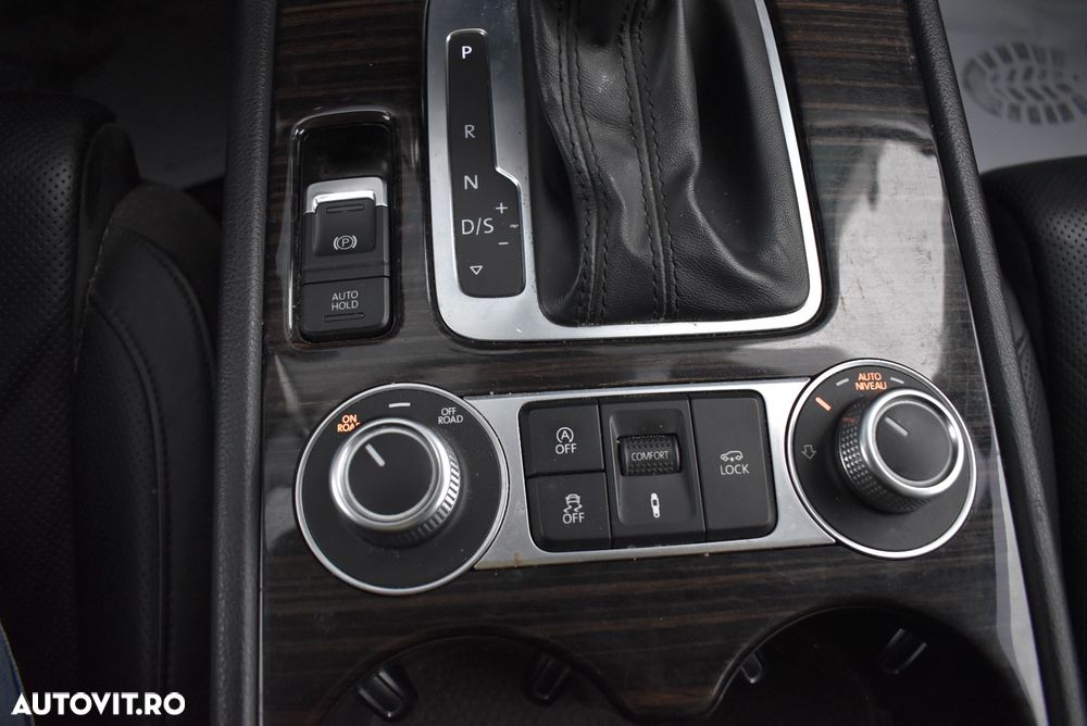 Volkswagen Touareg V6 TDI BMT Supreme Plus - 18