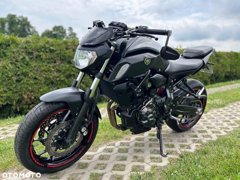 Yamaha MT - 3