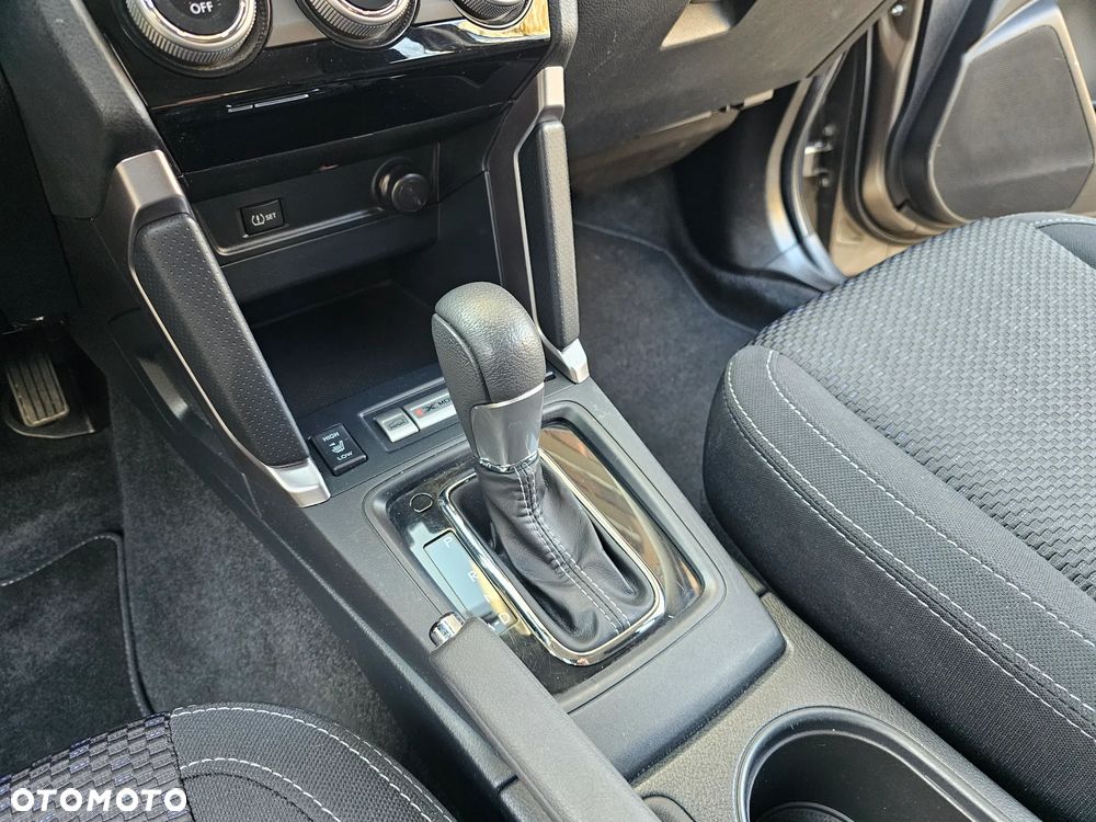 Subaru Forester 2.0 i Exclusive Lineartronic - 19