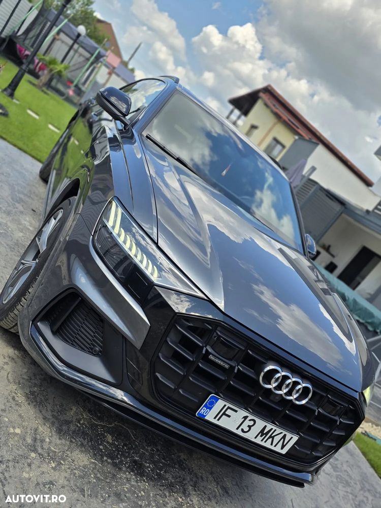 Audi Q8 - 2