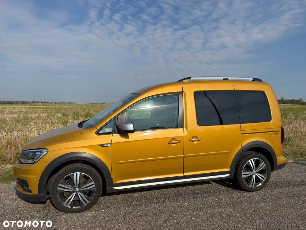 Volkswagen Caddy 2.0 TDI Alltrack DSG - 2