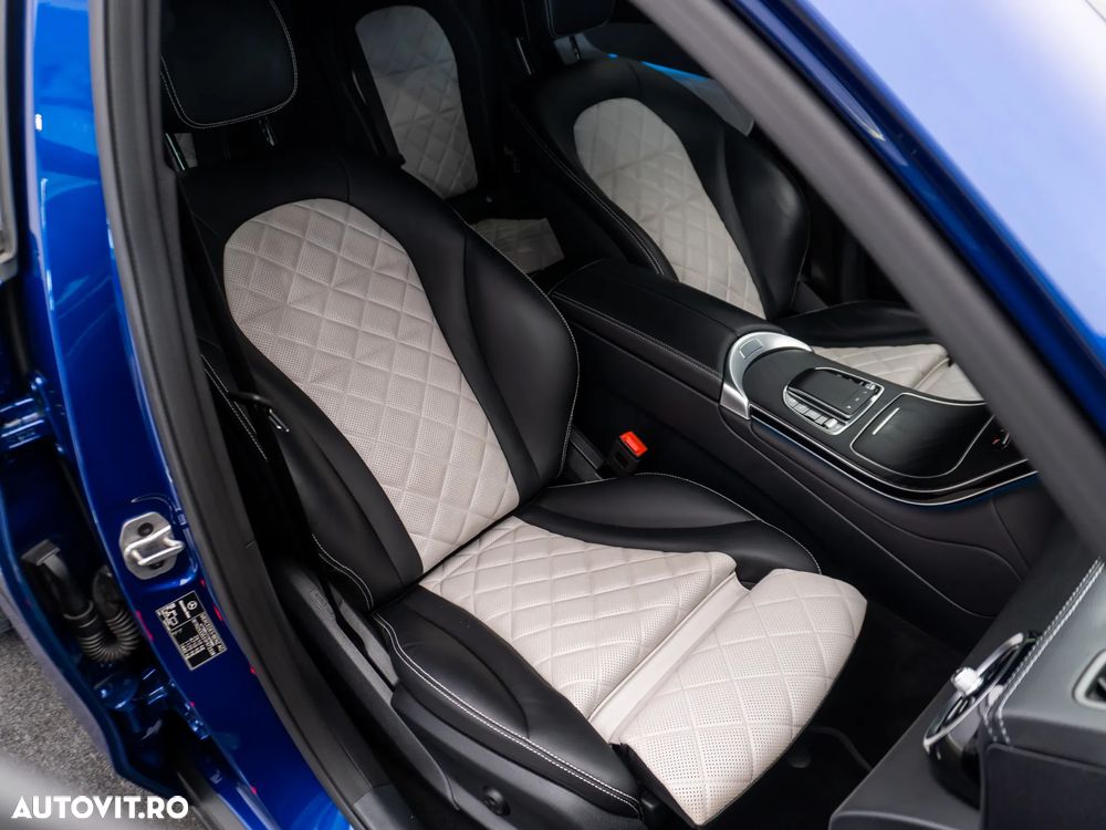Mercedes-Benz GLC Coupe 300 e 4Matic 9G-TRONIC AMG Line Plus - 10