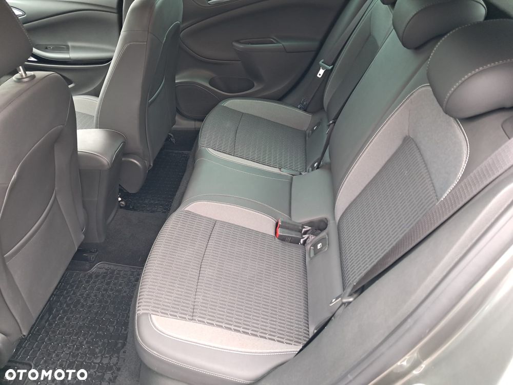 Opel Astra 1.2 T Elegance S&S - 24