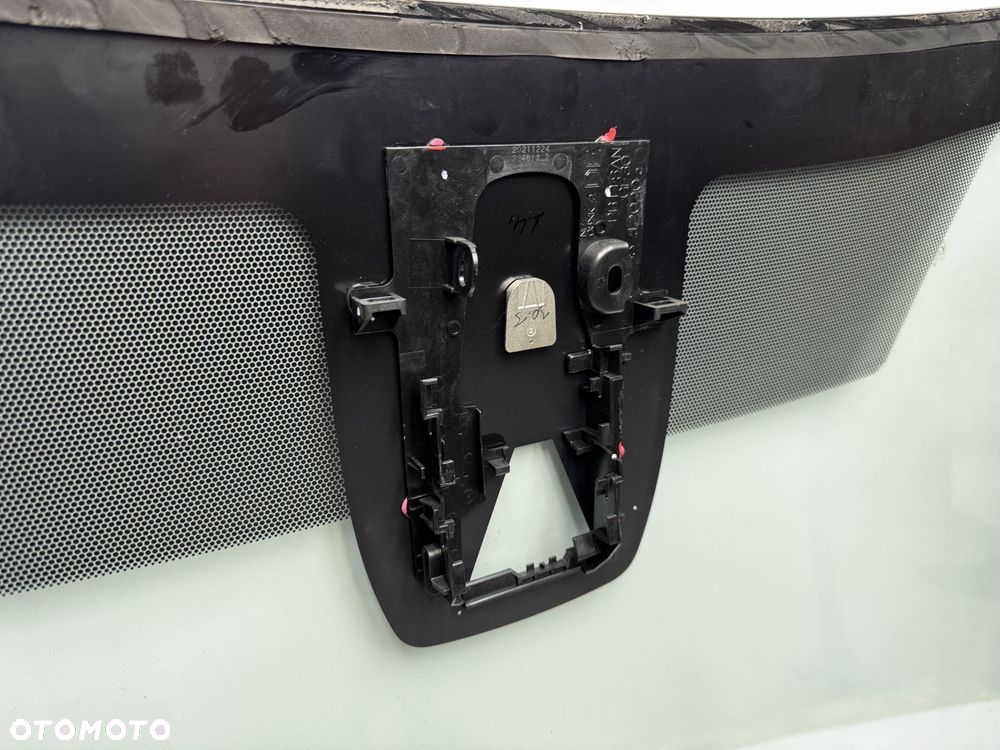 Szyba przednia TOYOTA COROLLA E210 2019- - 6
