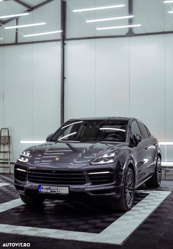 Porsche Cayenne Coupe - 14