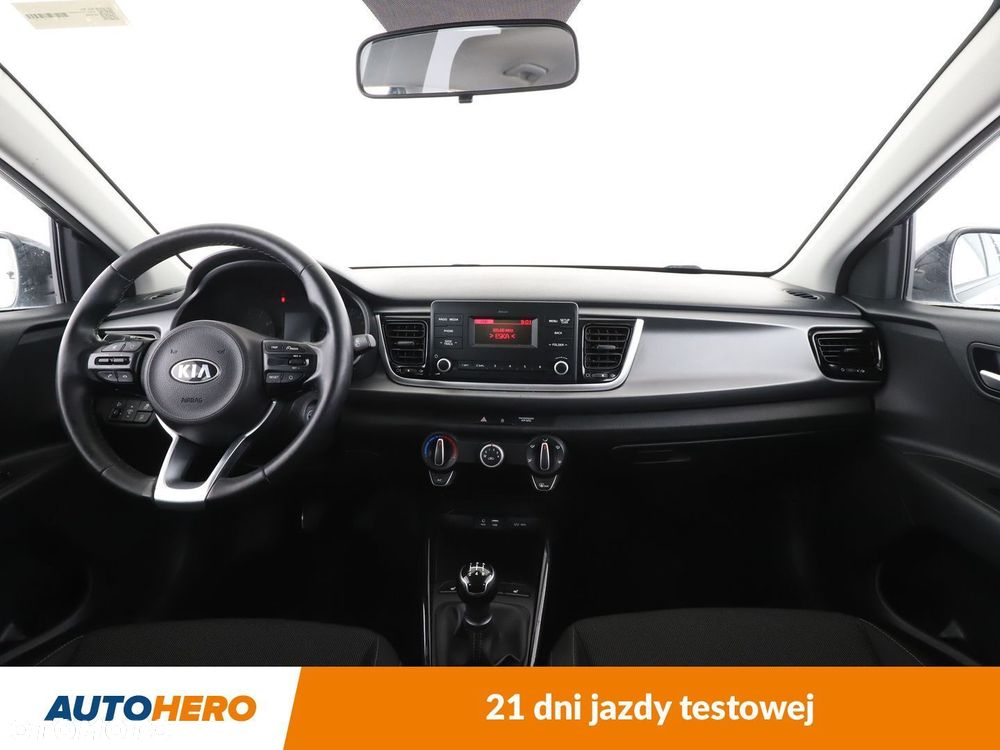Kia Rio - 12