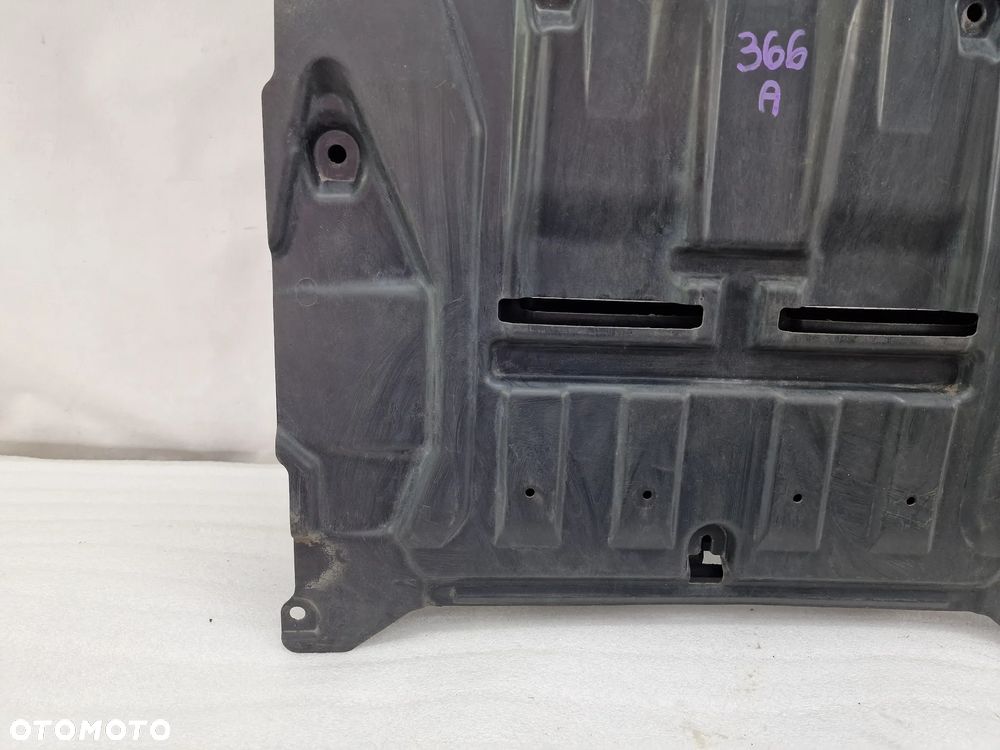 MERCEDES SPRINTER W907 / W910 20- PŁYTA / OSŁONA POD SILNIK , NR A9075200000 , NR AUKCJI NSŁ366 - 6