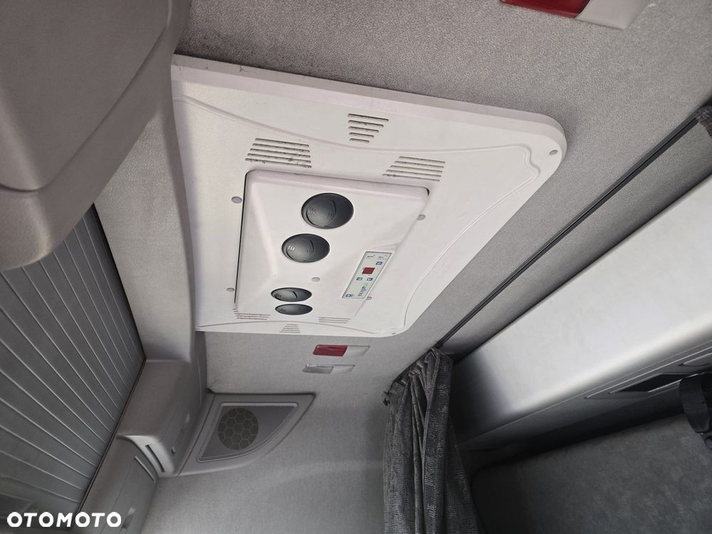 Renault Magnim 440 DXi + HDS - 9