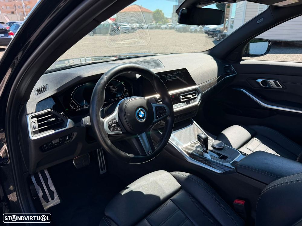 BMW 330 - 7